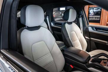 Porsche Cayenne E-Hybrid — photo 32
