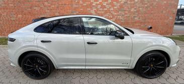 Porsche Cayenne III — photo 8