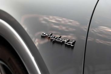 Porsche Cayenne E-Hybrid — photo 36