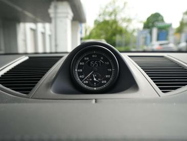 Porsche Macan — photo 29