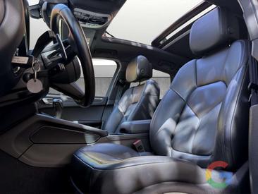 Porsche Macan — photo 7