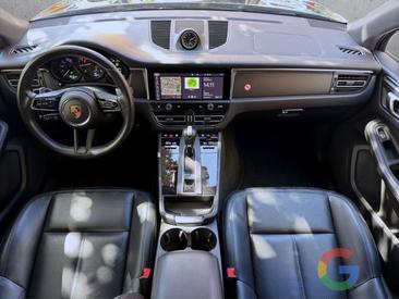 Porsche Macan — photo 8