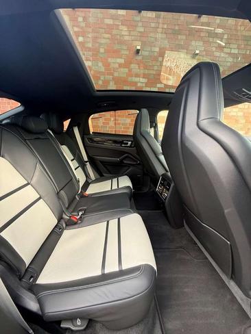 Porsche Cayenne III — photo 28