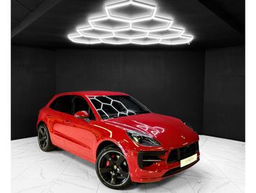 Porsche Macan I GTS — photo 7