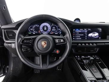 Porsche 911 Carrera — photo 12