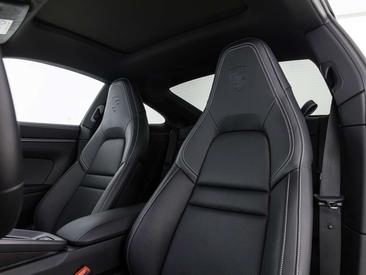 Porsche 911 Carrera — photo 13