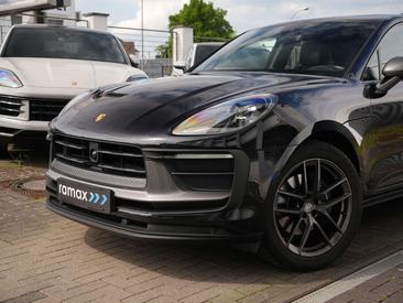 Porsche Macan — photo 48