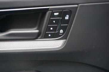 Porsche Cayenne E-Hybrid — photo 22