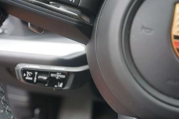 Porsche Cayenne E-Hybrid — photo 25