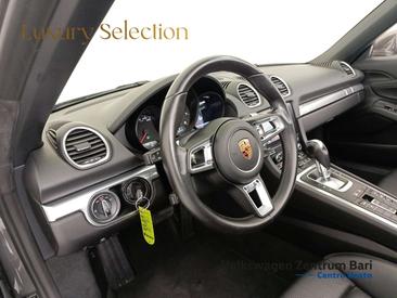 Porsche 718 Cabriolet Boxster — photo 12