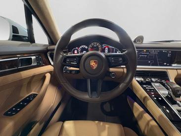 Porsche Panamera GTS — photo 12