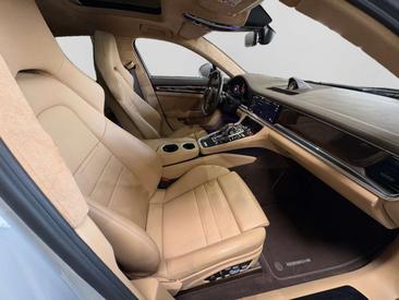 Porsche Panamera GTS — photo 15