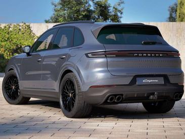 Porsche Cayenne S — photo 2