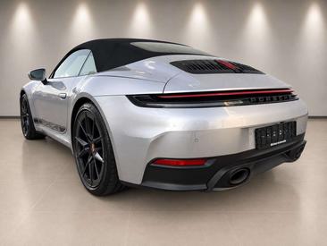 Porsche 911 Cabriolet Carrera — photo 12