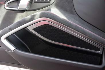 Porsche 911 Cabriolet Carrera 4 GTS — photo 24