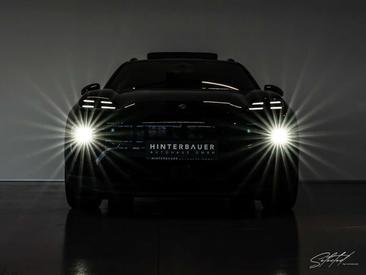 Porsche Macan I 4 Electric — photo 24