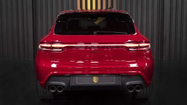 Porsche Macan — photo 5