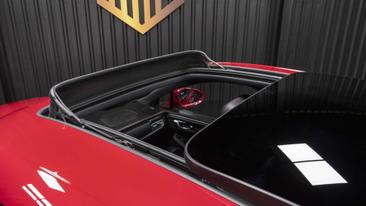 Porsche Macan — photo 9
