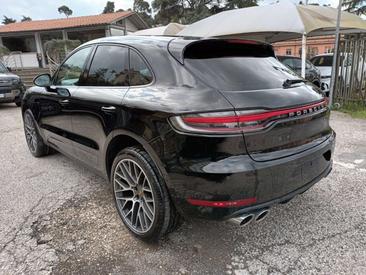 Porsche Macan — photo 4