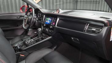 Porsche Macan — photo 13