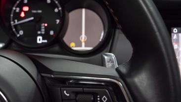 Porsche Macan — photo 18