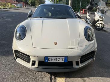 Porsche 911 Carrera — photo 2