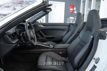 Porsche 911 Cabriolet Carrera — photo 5