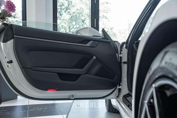 Porsche 911 Cabriolet Carrera — photo 12