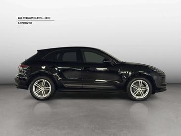 Porsche Macan — photo 5
