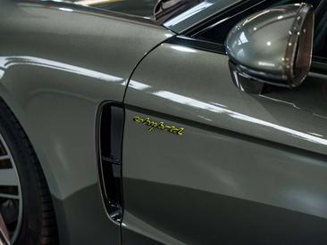 Porsche Panamera 4 E-Hybrid — photo 8