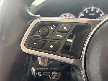 Porsche Cayenne III — photo 15
