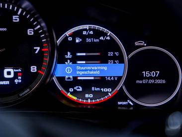 Porsche Panamera 4 E-Hybrid — photo 29
