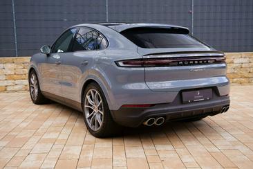 Porsche Cayenne S E-Hybrid — photo 6