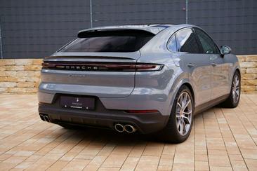 Porsche Cayenne S E-Hybrid — photo 8