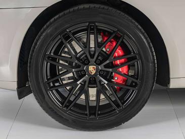 Porsche Macan I GTS — photo 9