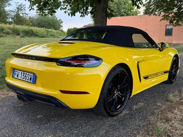 Porsche 718 Cabriolet Boxster — photo 10