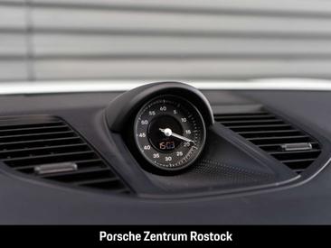 Porsche Panamera 4S E-Hybrid — photo 11