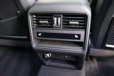 Porsche Cayenne S E-Hybrid — photo 15