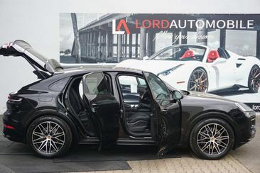 Porsche Cayenne S — photo 15