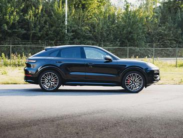 Porsche Cayenne S E-Hybrid — photo 7
