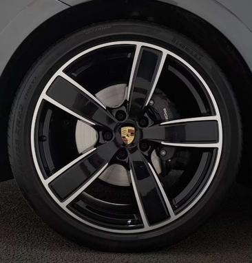 Porsche Cayenne E-Hybrid — photo 9