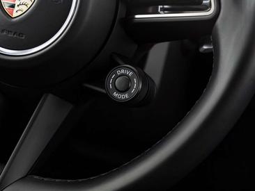 Porsche Macan I S — photo 16