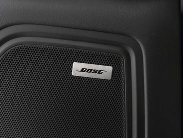 Porsche Macan I S — photo 19