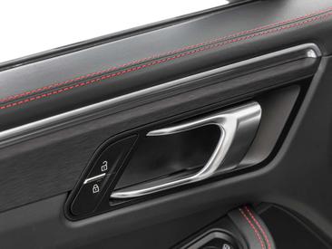 Porsche Macan I GTS — photo 21