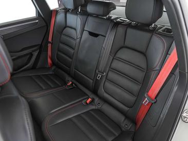 Porsche Macan I GTS — photo 24