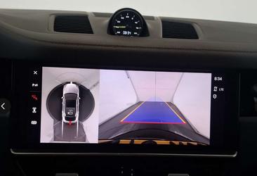 Porsche Cayenne E-Hybrid — photo 12