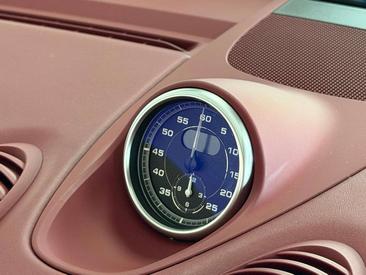 Porsche 718 Cabriolet Spyder — photo 22