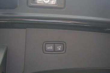 Porsche Cayenne S — photo 34