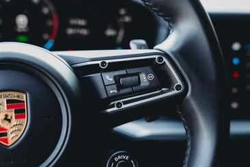 Porsche Cayenne S E-Hybrid — photo 25