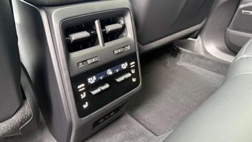 Porsche Macan II 4S — photo 13